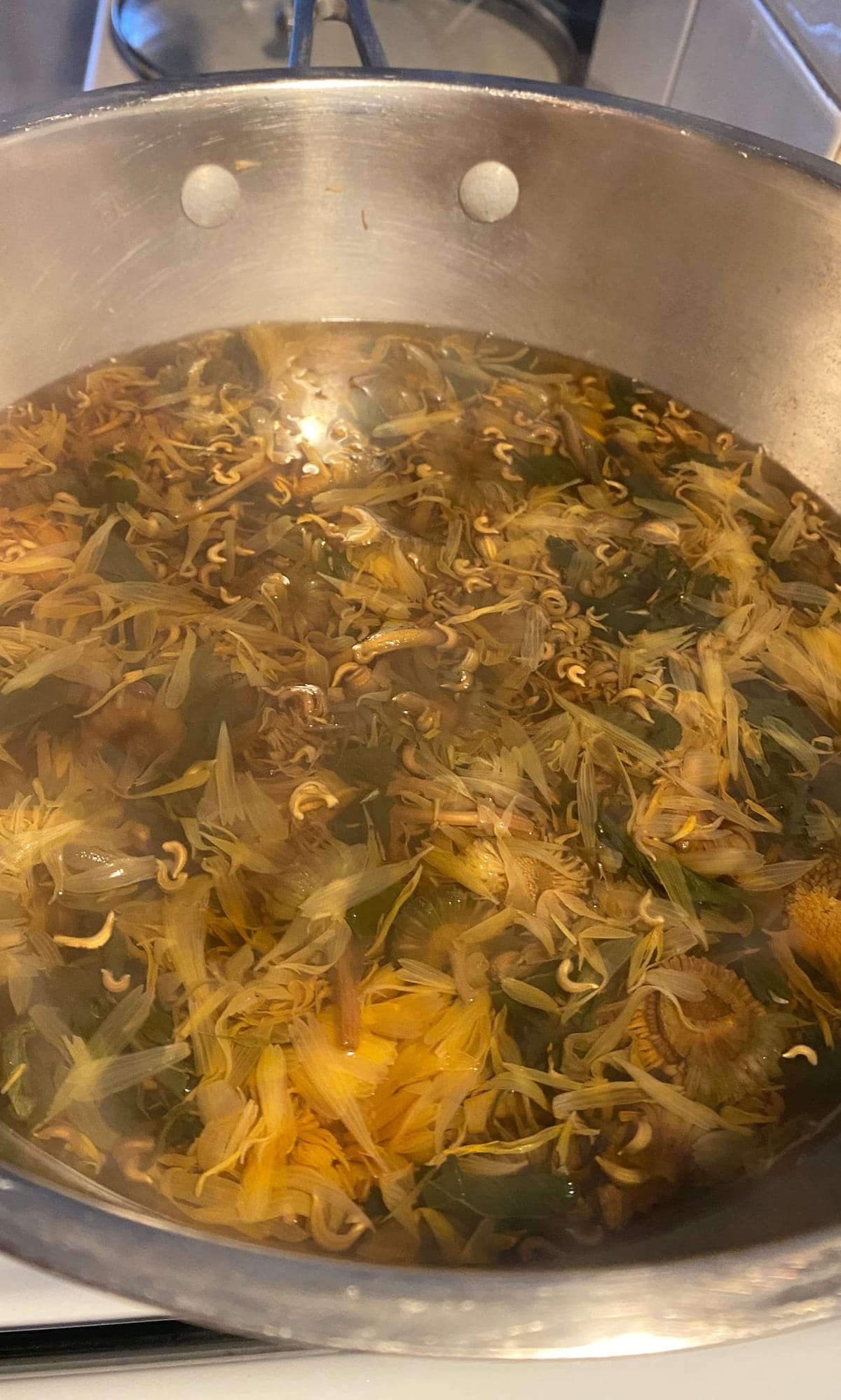 Calendula and Gynostemma for sunnier days.